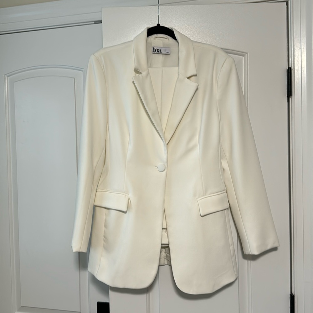 BOA Because of Alice White suit